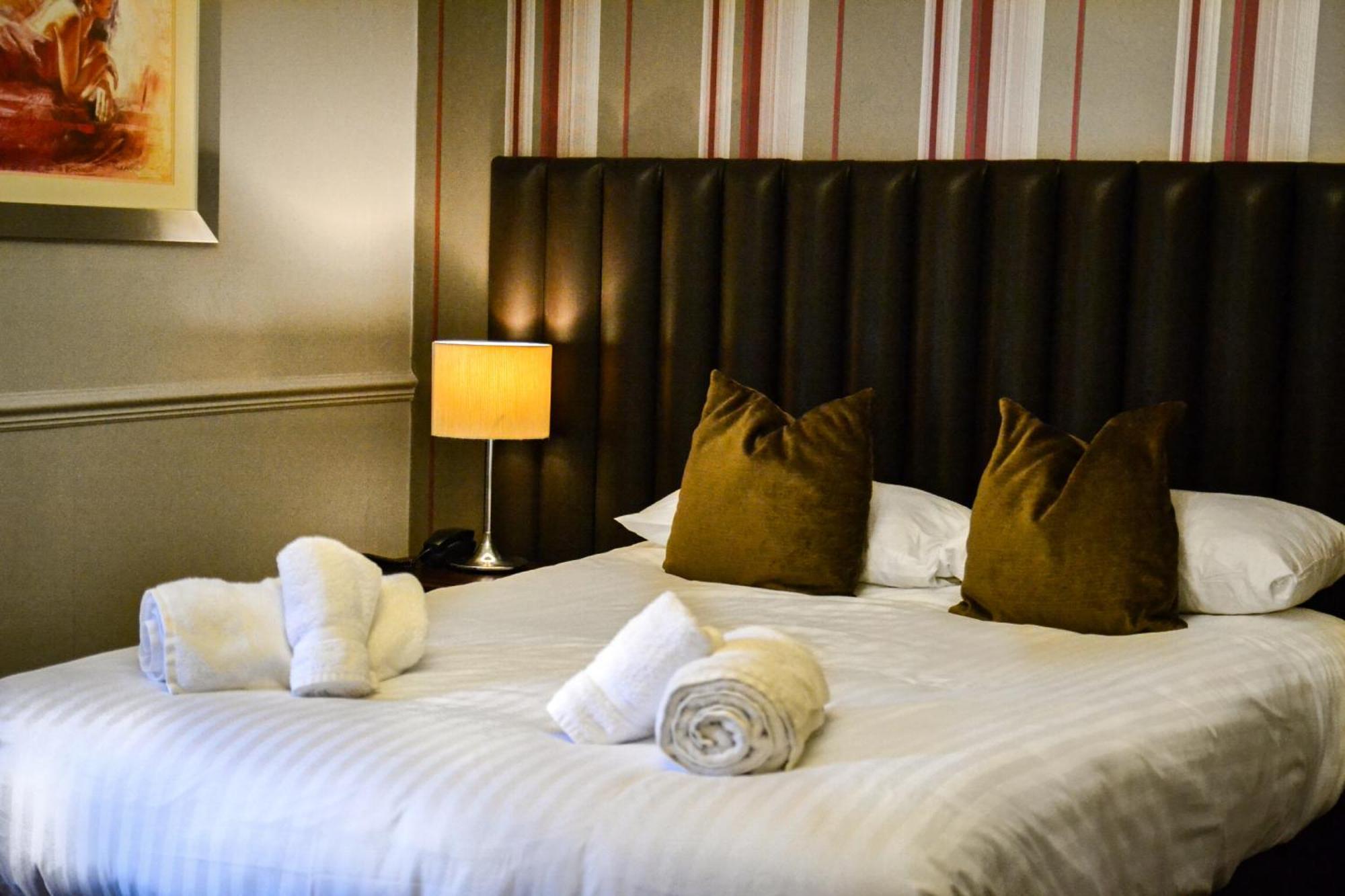 Brackenborough Hotel Лаут Екстер'єр фото
